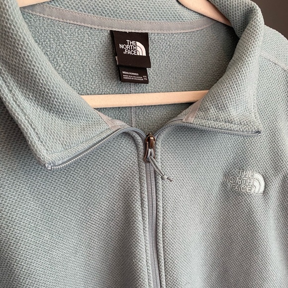 The North Face Men’s Quarter Zip - Picture 10 of 12